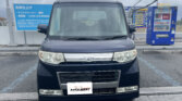 Direct front view of Daihatsu Tanto with license plate